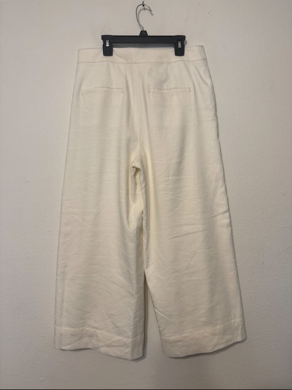 Ann Taylor Wide Leg High-Waisted Sailor Pant in
Chino White Size 8 - Picture 2 of 9